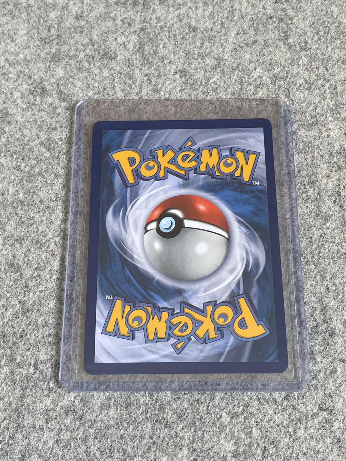 Nymble Phantasmal Flames 096/094 Pokemon TCG